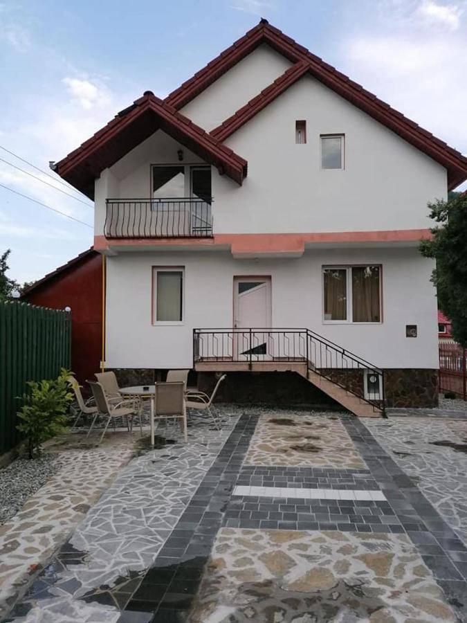Vila Castelana Caciulata Exteriér fotografie