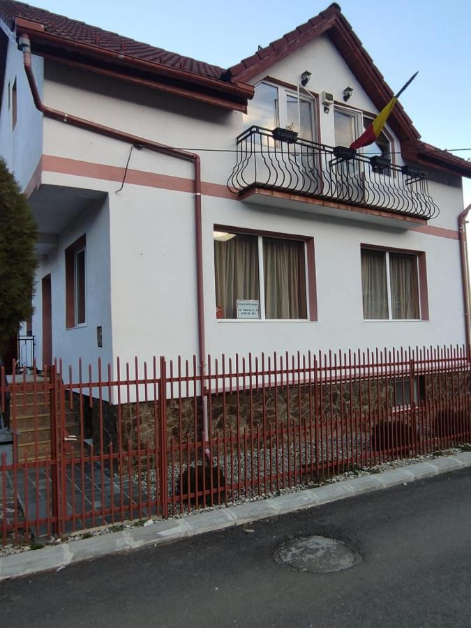 Vila Castelana Caciulata Exteriér fotografie