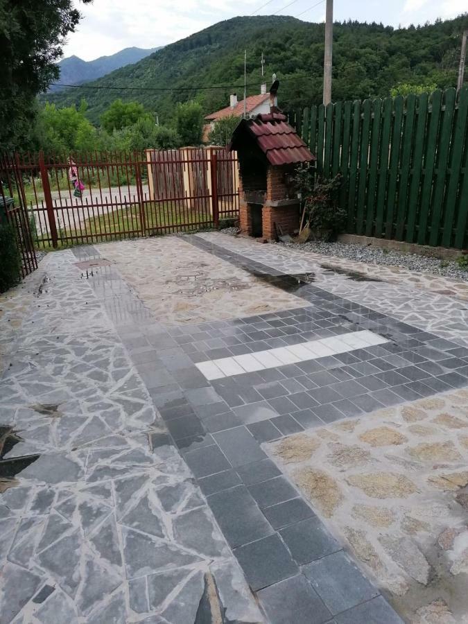 Vila Castelana Caciulata Exteriér fotografie